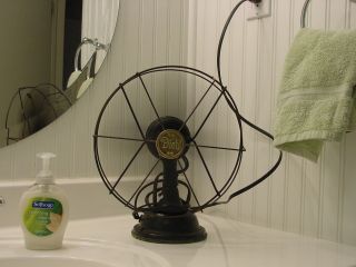 ANTIQUE DIEHL MULTI SPEED ELECTRIC FAN COLLECTIBLE AND RARE