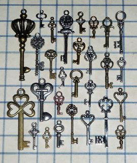 Antique Vtg old look skeleton key lot pendant heart bow charm lock 