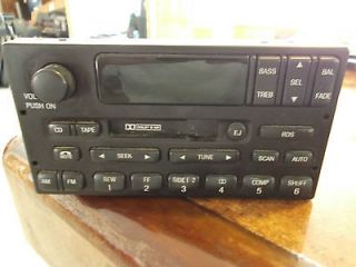 99 00 01 02 Ford Expedition F150 99 01 Navigator Radio Cassette XL1F 