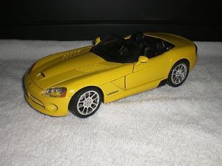 RARE Racing Champions 118 DieCast   Fast and the Furious   2001 Dodge 
