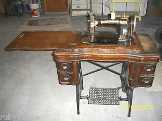 ANTIQUE WHITE ROTARY SEWING MACHINE & OAK CABINET