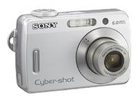 Sony Cyber shot DSC S500 6.0 MP Digital Camera   Silver