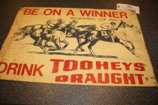 DRINK TOOHEYS DRAUGHT BE A WINNER 1941 MELBOURNE CUP BEER ADVERTISING 