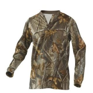 Stearns Mad Dog Dead Silent PLUS Henley Realtree Hardwood