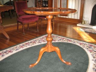 pie crust table in Tables