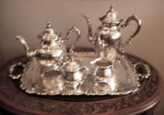 oneida silver tea set in Antiques