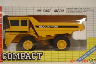 Joal # 228 Euclid R32 Dump Truck 1/50TH Scale MIB