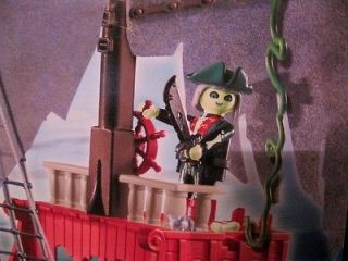 Huge Playmobil Toy Ghost PIRATE SHIP w/ MEN New SEALED Box RETIRED 