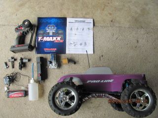 Traxxas 3.3 T Maxx Roller Rolling Chassis Nitro Gas Truck RC almost 