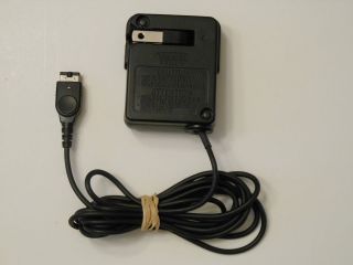 Nintendo Game Boy Advance SP AC Adapter AGS 002 (JPN/USA)