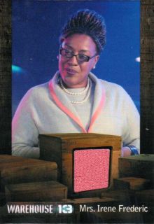 Warehouse 13 relic costume insert card CCH Pounder as Mrs Irene 