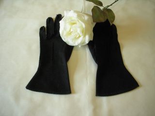 Vintage Black Ladies Gloves Size Medium