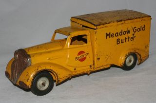 1930s Metalcraft Beatrice, Meadow Gold Butter, Art Deco Truck 