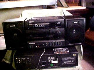   RADIO CASSETTE RECORDER BOOM BOX CFS 1035 w DETACHABLE SPEAKERS