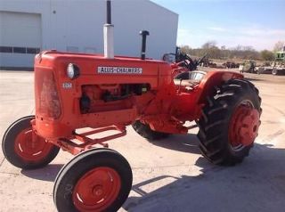 ALLIS CHALMERS D17 GAS TRACTOR FOR SALE 2 SET REAR WHEEL WEIGHTS RUNS 