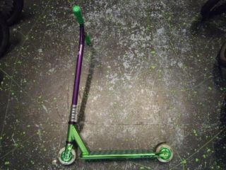 ENVY complete Custom Scooter Purple/Green NEW