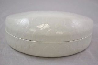NEW COACH SUNGLASSES CASE SIGNATURE WITH CLEANING CLOTH CLAM SHELL