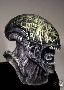 DELUXE ALIEN MASK COSTUME LATEX COLLECTOR QUALITY