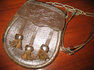 RENAISSANCE VINTAGE BROWN LEATHER Sporran CHAIN KNOTTED TASSEL EMBOS 