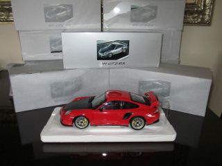 2011 PORSCHE 911 (997) GT2 RS Facelift Guards Red 1/18th scale