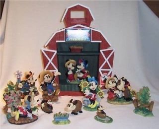 LOT OF 14 MICKEY & MINNIE MOUSE ON THE FARM FIGURINES ANIM​ALS