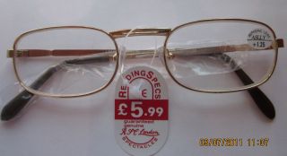CLASSICAL READING GLASSES / SPECTACLES HALF EYE GOLD IN ALL (10 