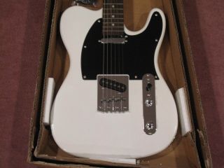 TELE WHITE SOLID CUSTOM 6 STRING ELECTRIC GUITAR