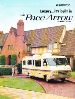 1983 Fleetwood Pace Arrow Motorhome Camper 16 page Sales Brochure 