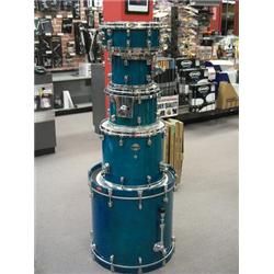 In Store Used USED DDRUM MAPLE 5 PC SET 10 12 16 22 W/14SD amp; BEATO 