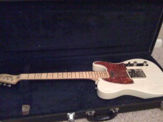 Like New Fender Squire Telecaster, 50s re issue  Sweetwater Trading 