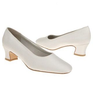 Womens Dyeables Grace White Shoes 