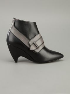 Balenciaga Pointed Ankle Boot   Stefania Mode   farfetch 