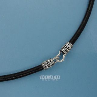 black cord necklace in Jewelry & Watches