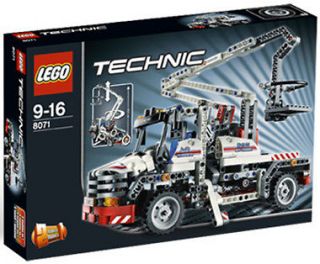 LEGO TECHNIC 8071 Bucket Truck 2 in 1 Telehandler NEW Factory Sealed