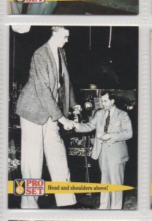   tallest man, Robert Pershing Wadlow   World Record Collector Card