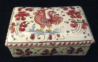 Italian Grazia Deruta Pottery Trinket Box decorated with a Red Rooster