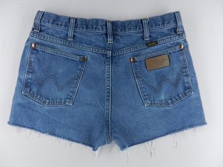 Wrangler Daisy Duke Cut Off Frayed Hem Denim Jeans Shorts Womens Sz 6 