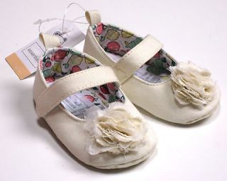 BABY GIRLS IVORY WEDDING ROSE HOLIDAY PUMPS SHOES 3 6 MONTHS