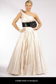 NEW FOREVER UNIQUE ONE SHOULDER CREAM WITH BLACK CORSAGE COCKTAIL 