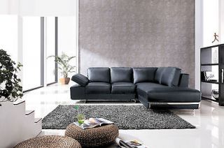 burgundy leather sofa in Sofas, Loveseats & Chaises