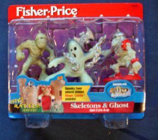 FP Fisher Price Magic Castle Skeletons & Ghost set new in box