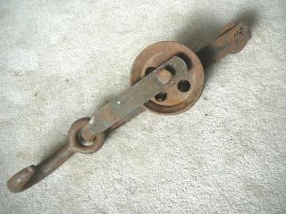 ANTIQUE IRON 2 SHEAVE OLD FARM HAY BARN MOW PULLEY RUSTIC PRIMITIVE 