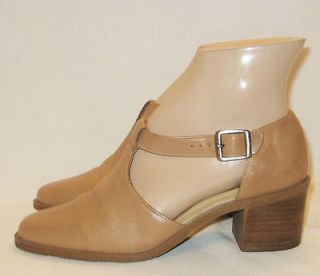 Beautfiul Pale Tan BRAZIL Leather T Strap WESTIES Shoes Sz 8 M