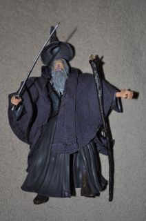 LORD RINGS LOTR GANDALF THE GREY TRILOGY W/ BLUE LIGHT UP STAFF 100% 
