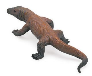 Safari Ltd. 291029 Komodo Dragon Wildlife Toy Lizard Animal Figurine 