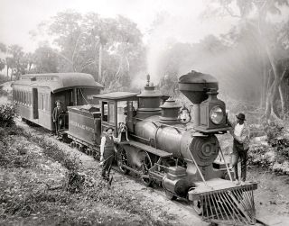 OLD FLORIDA RAILROAD PHOTO 1897 STEAM COAL TRAINS LOCOMOTIVES ENGINEER 