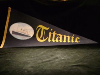 white star line titanic souvenir felt pennant a beautiful item