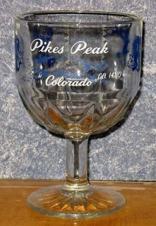 souvenir pikes peak colorado schooner beer glass 