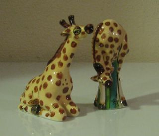 hager giraffe salt pepper shakers animals signed by artist cute