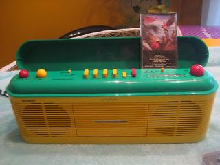Vintage Sharp Boombox QT V40 AM/FM Portable Stereo Cassette Player
